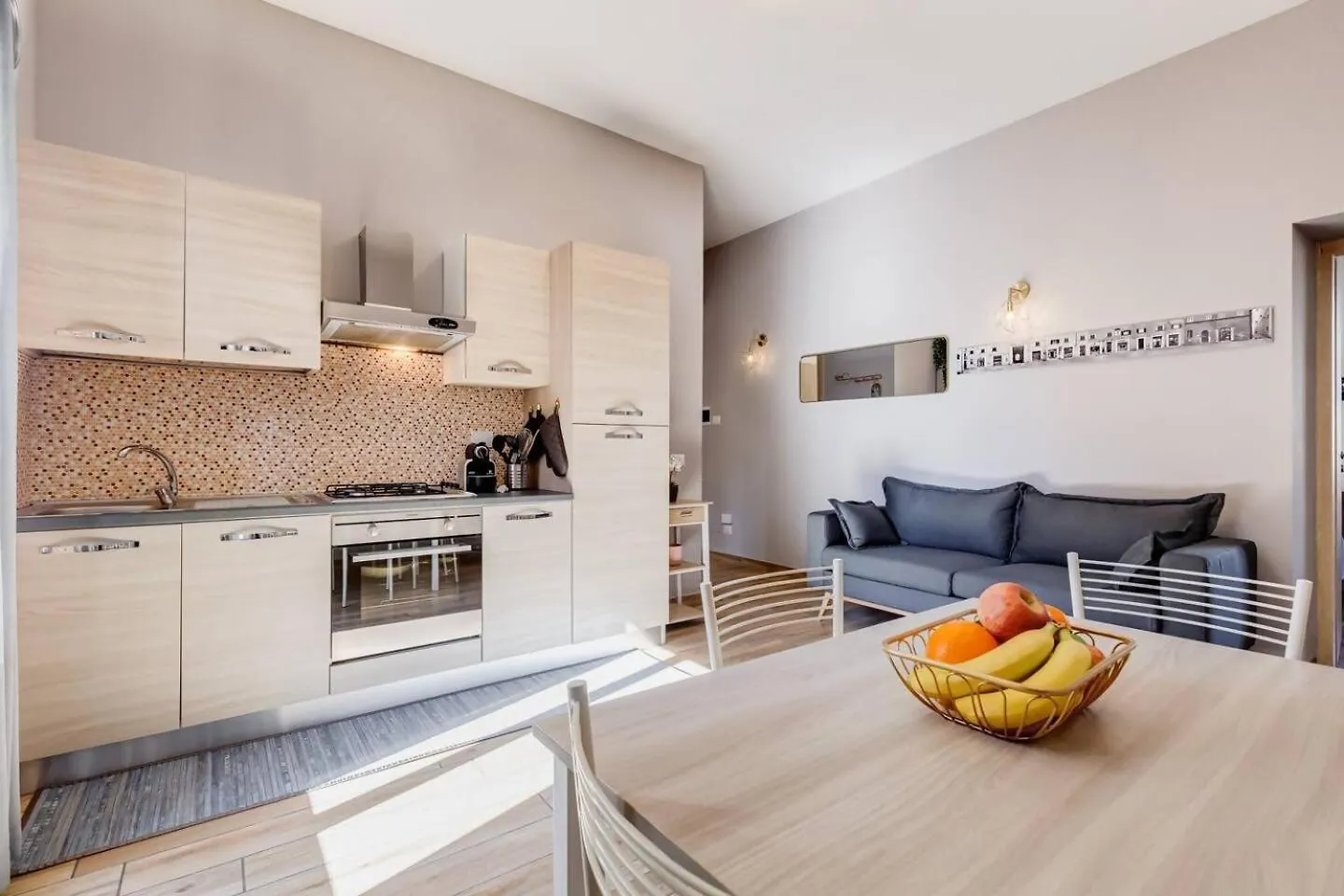Bright And Spacious 2Bdr Apartment Rome Italy