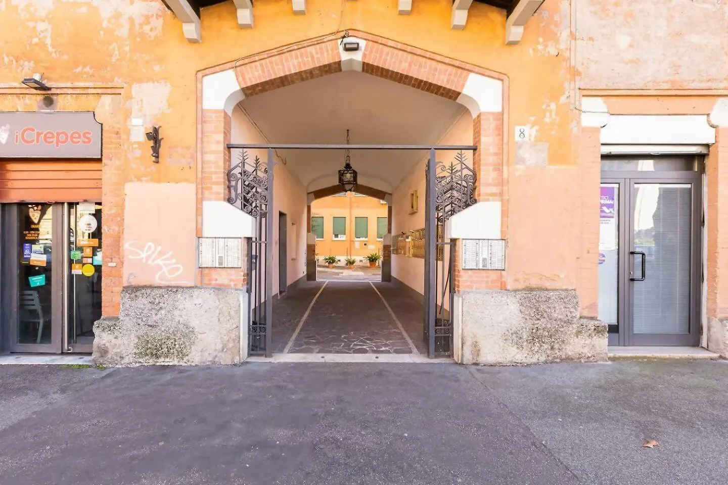 Bright And Spacious 2Bdr Apartment Rom Italien